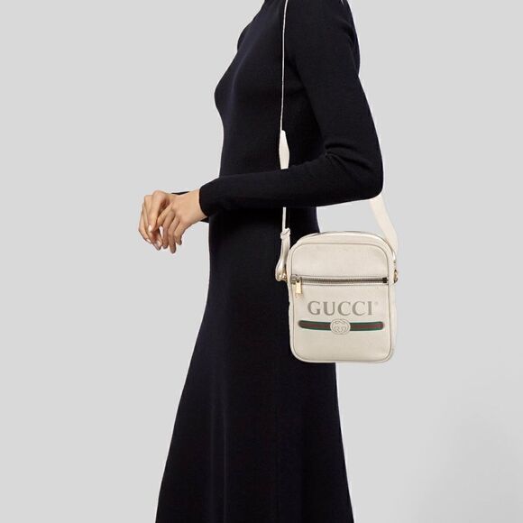 COPY - Gucci logo print messenger bag - Picture 2 of 13